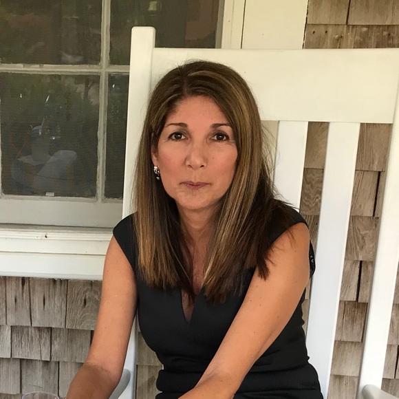 Meet your Posher, Brenda - Picture 1 of 1